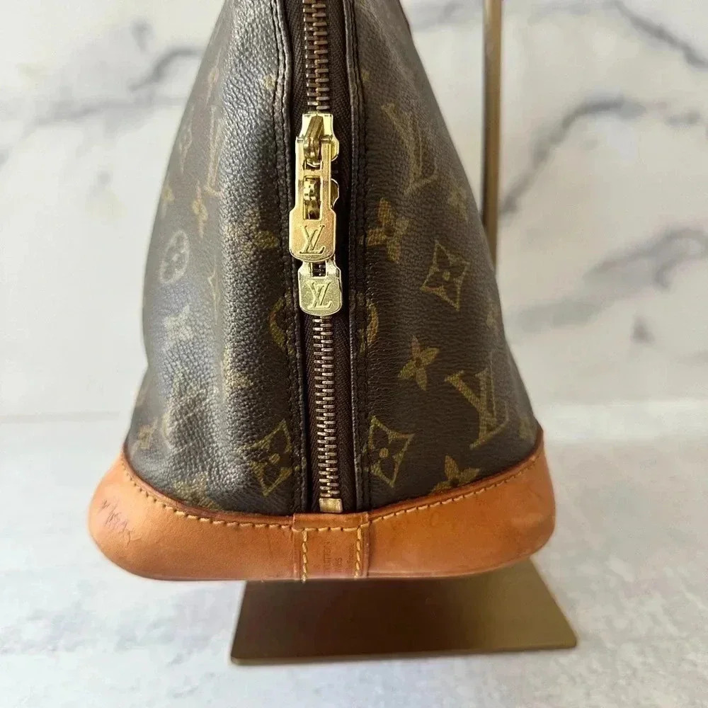 Pre-Loved Louis Vuitton Alma PM - Picture 11 of 11